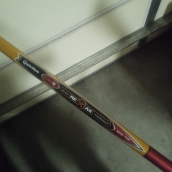 TaylorMade R7 Golf Driver - Picture 3 of 4